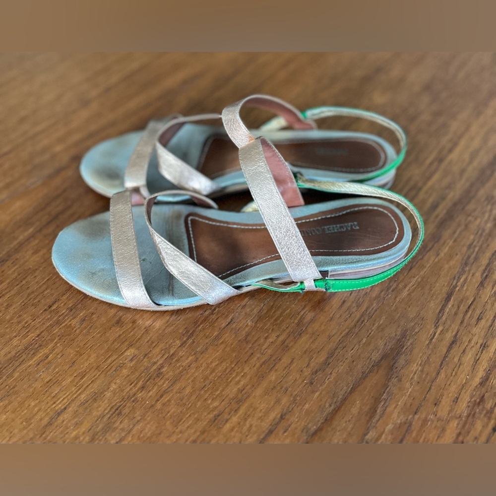 RACHEL COMEY Metallic Sandals Rose Gold & Green. Size 9